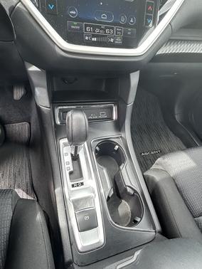 2023 Subaru Ascent Base 8-Passenger