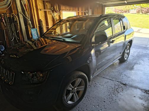 Blue 2017 Jeep Compass Latitude