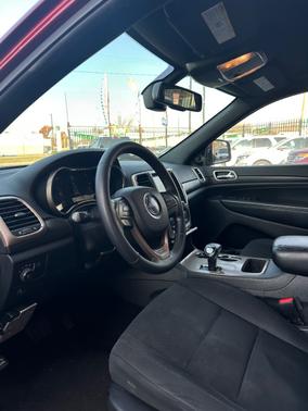 2015 Jeep Grand Cherokee Laredo