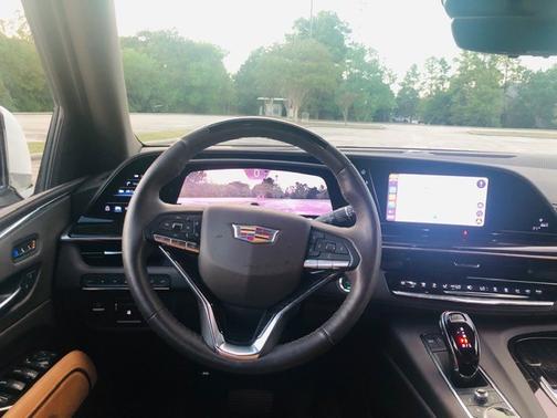 2023 Cadillac Escalade ESV Sport