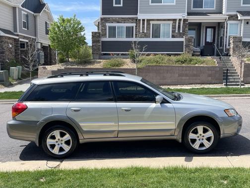 2006 Subaru Outback 2.5 XT