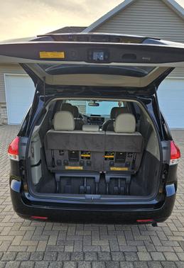 2014 Toyota Sienna XLE