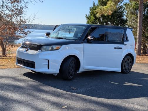 2012 Scion xB Base