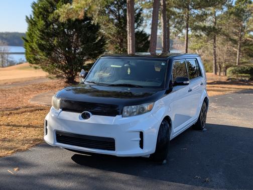 2012 Scion xB Base