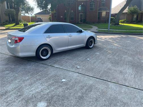 2014 Toyota Camry LE