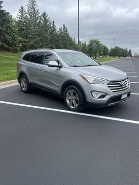 Silver 2014 Hyundai SANTA FE GLS
