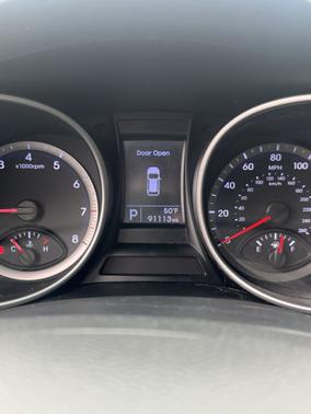Silver 2014 Hyundai SANTA FE GLS