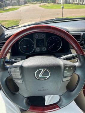 White 2008 Lexus LX 570 Base