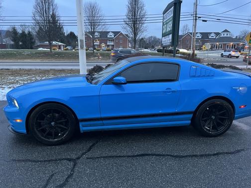 2013 Ford Mustang V6