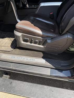 2011 Ford F-150 Platinum