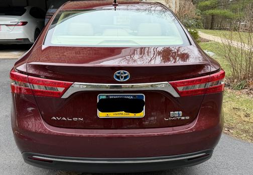 2016 Toyota Avalon Hybrid Limited