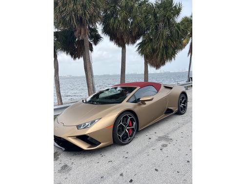 2022 Lamborghini Huracan EVO Base