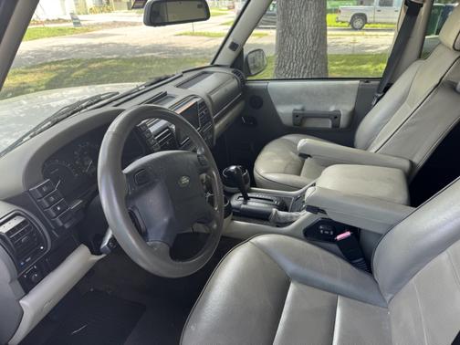 2004 Land Rover Discovery SE
