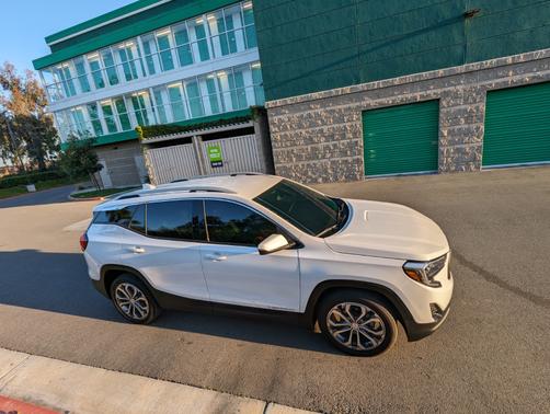 2021 GMC Terrain SLT