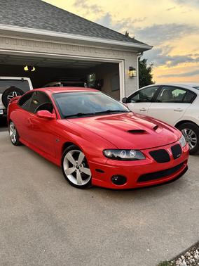 Red 2006 Pontiac GTO Base