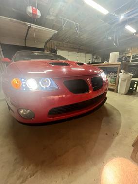 Red 2006 Pontiac GTO Base