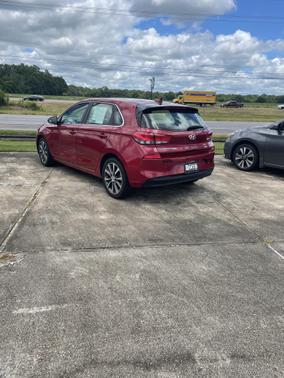 2019 Hyundai Elantra GT Base