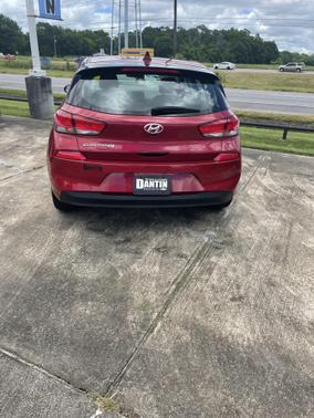 2019 Hyundai Elantra GT Base