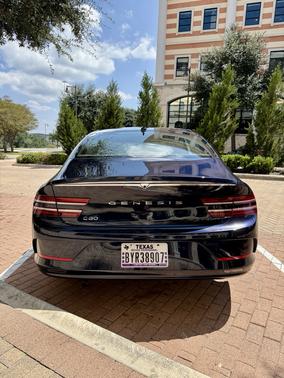 2023 Genesis Electrified G80 Base
