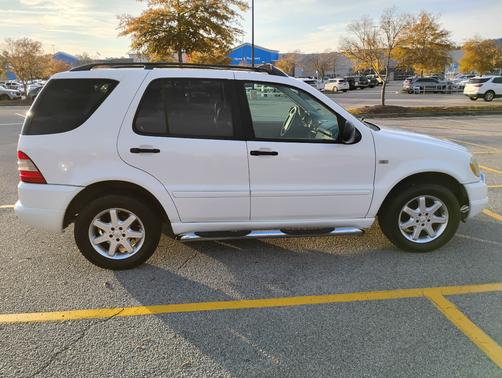 1999 Mercedes-Benz M-Class ML430