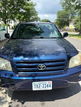 Blue 2005 Toyota Highlander Limited