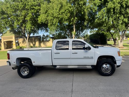 White 2013 GMC Sierra 3500 Denali