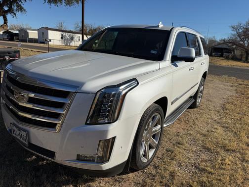 2018 Cadillac Escalade Luxury