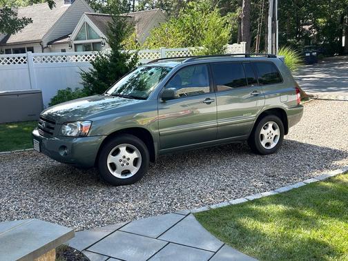 Green 2006 Toyota Highlander Limited