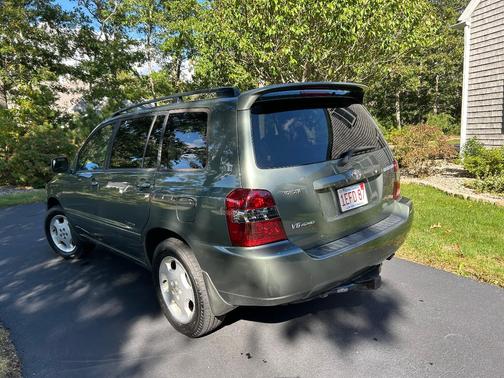 Green 2006 Toyota Highlander Limited