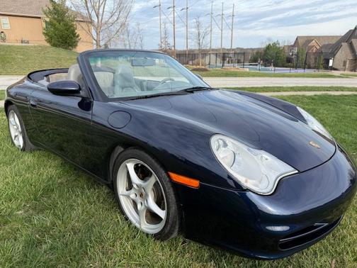 2003 Porsche 911 Carrera 4 Cabriolet