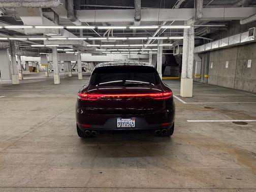 2020 Porsche Macan Macan S