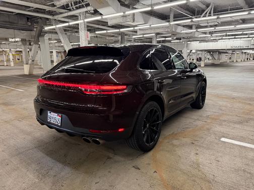 2020 Porsche Macan Macan S
