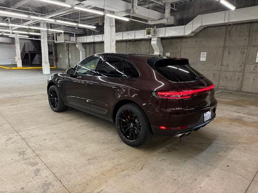 2020 Porsche Macan Macan S