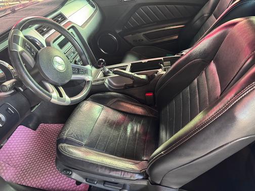 Black 2014 Ford Mustang GT Premium