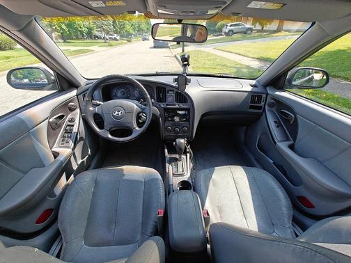 Black 2005 Hyundai ELANTRA GT