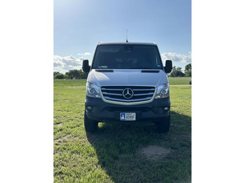 2016 Mercedes-Benz Sprinter 2500