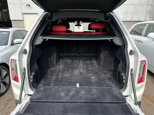 2019 Rolls-Royce Cullinan Base