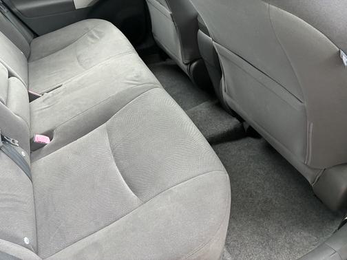 White 2011 Toyota Prius II