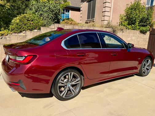 Red 2022 BMW 330e Base