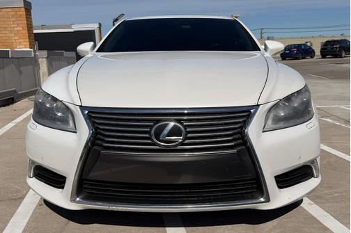 White 2013 Lexus LS 460 Base