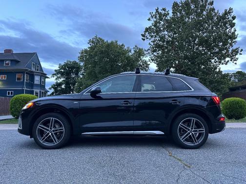 Black 2021 Audi Q5 e 55 Premium Plus