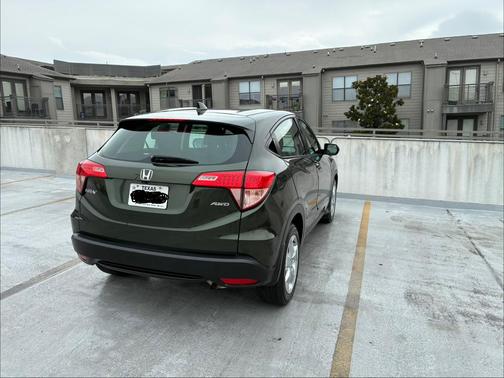 Green 2016 Honda HR-V LX