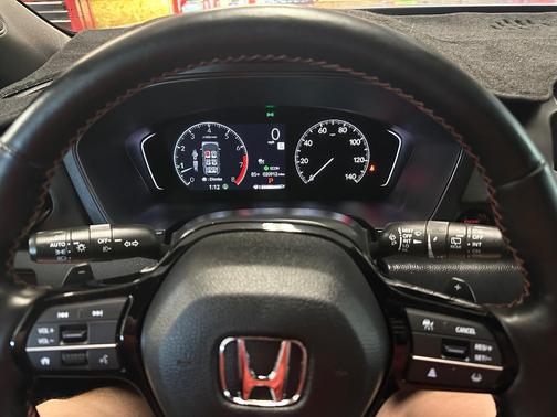 Gray 2024 Honda Pilot TrailSport