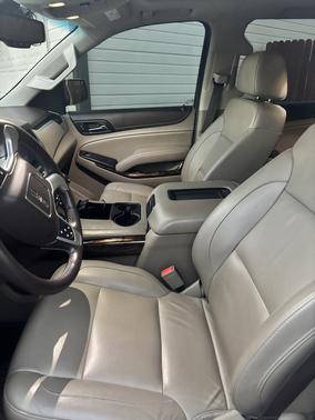 White 2018 GMC Yukon SLT Standard Edition