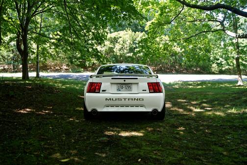 White 2002 Ford Mustang GT