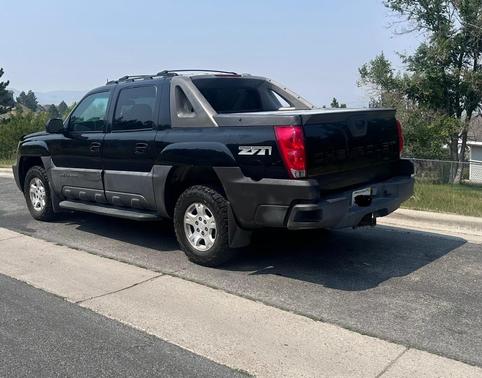 Black 2003 Chevrolet Avalanche 1500