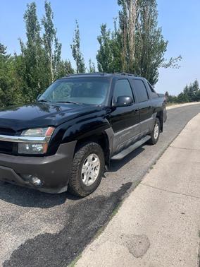 Black 2003 Chevrolet Avalanche 1500