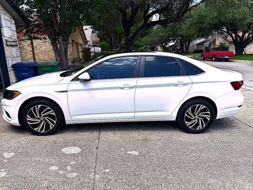 White 2021 Volkswagen Jetta 1.4T SEL