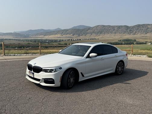 White 2018 BMW 540 i xDrive