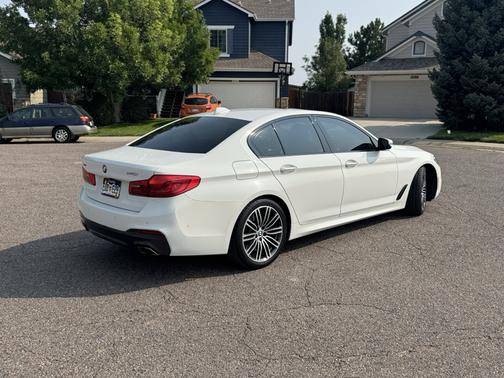 White 2018 BMW 540 i xDrive